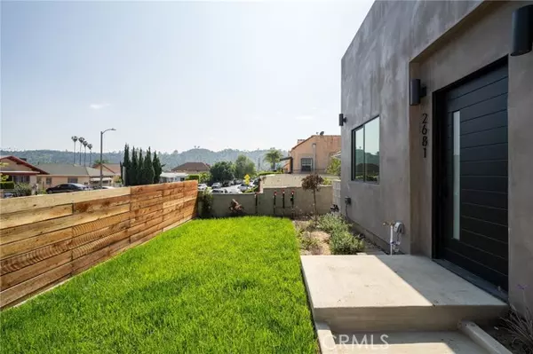 Los Angeles, CA 90065,2681 Roseview Avenue