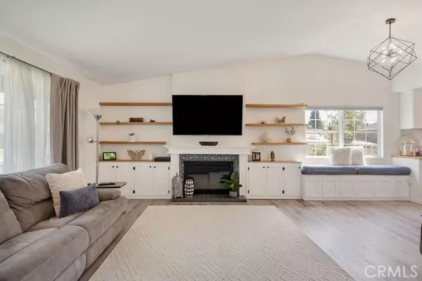 Ontario, CA 91761,1020 E Tam O Shanter Court