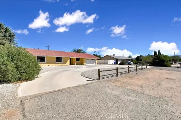 Apple Valley, CA 92307,22166 Mohican Avenue