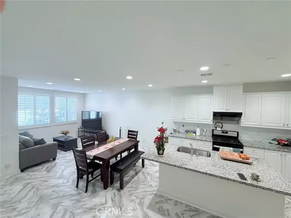 Ontario, CA 91761,3905 S Oasis Paseo #53