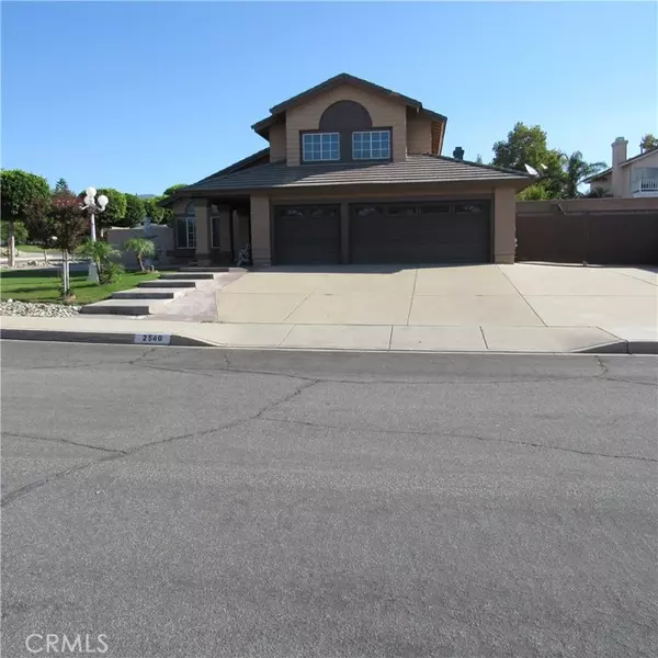 2540 W Via Bello Drive, Rialto, CA 92377