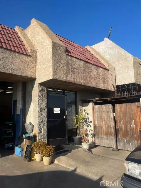 Walnut, CA 91789,19845 Valley Blvd