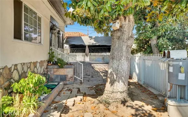 Los Angeles, CA 90011,5123 S San Pedro St