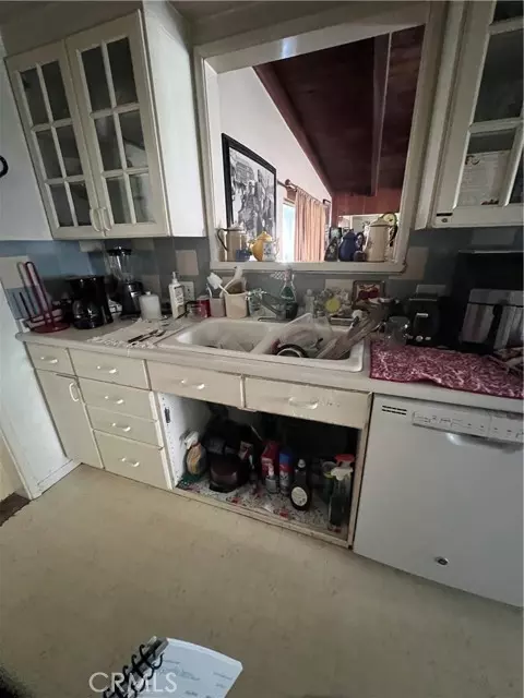 Glendora, CA 91740,830 Tressy Avenue