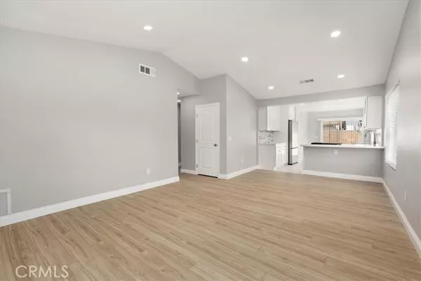 Loma Linda, CA 92374,26312 Cardigan