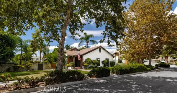 Claremont, CA 91711,2305 Bonnie Brae Avenue