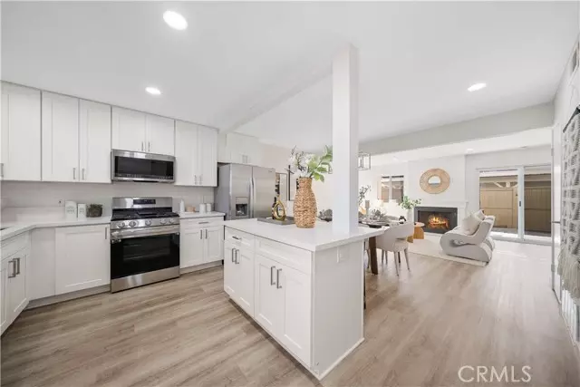 49 Thicket #36, Irvine, CA 92614