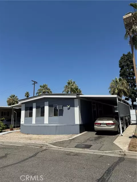 1560 Massachuesetts Avenue #46, Riverside, CA 92507
