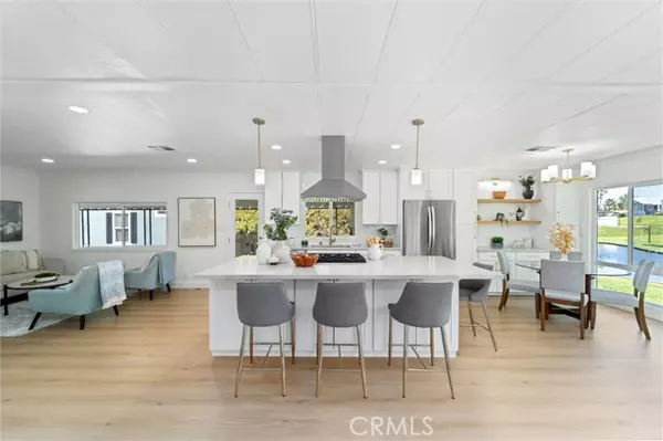 Lake Forest (el Toro), CA 92630,24001 Muirlands Boulevard #329