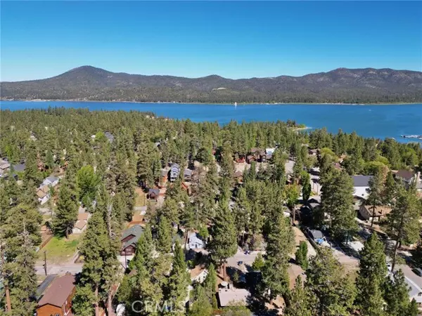 Big Bear Lake, CA 92315,40235 Guinan Lane