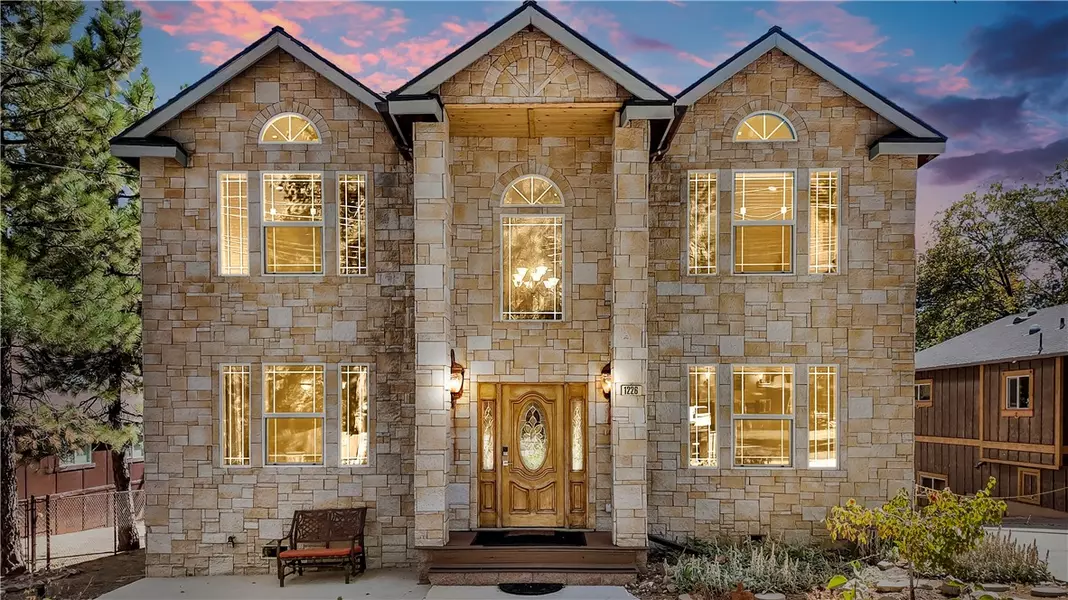 1226 Fox Farm Road, Other - See Remarks, CA 92314