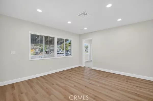 Jurupa Valley, CA 92509,6088 Vista De Oro