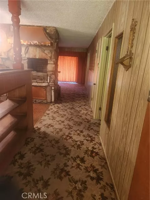 Ontario, CA 91762,1549 N Oaks Court