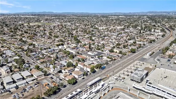 Compton, CA 90220,309 N Willowbrook Avenue