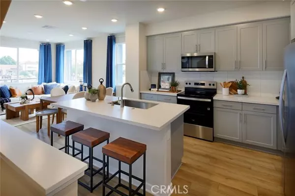 Riverside, CA 92503,3514 Van Buren Boulevard