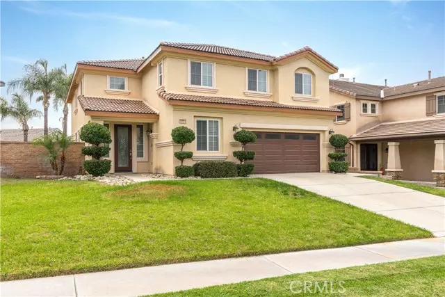 15751 Snowy Peak, Fontana, CA 92336