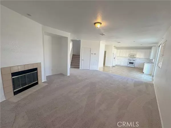 Lancaster, CA 93535,2709 E Avenue J4