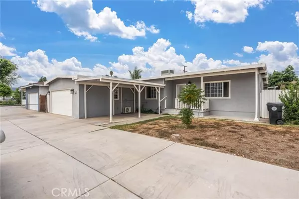 Rialto, CA 92376,276 Merrill