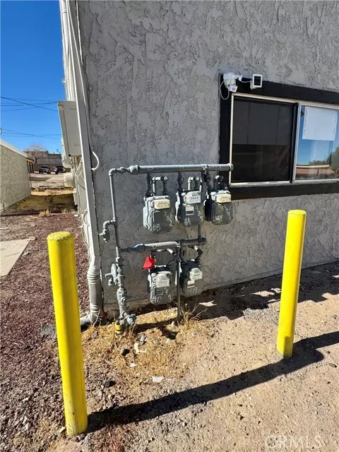 Barstow, CA 92311,624 E Virginia Way