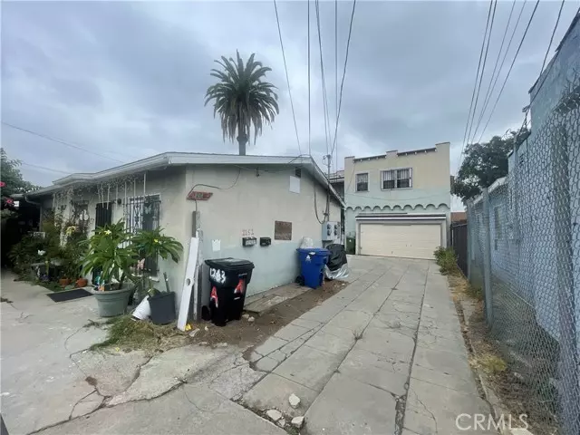 Los Angeles, CA 90007,1261 Exposition