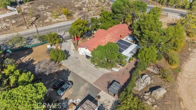 18510 Brown, Perris, CA 92570