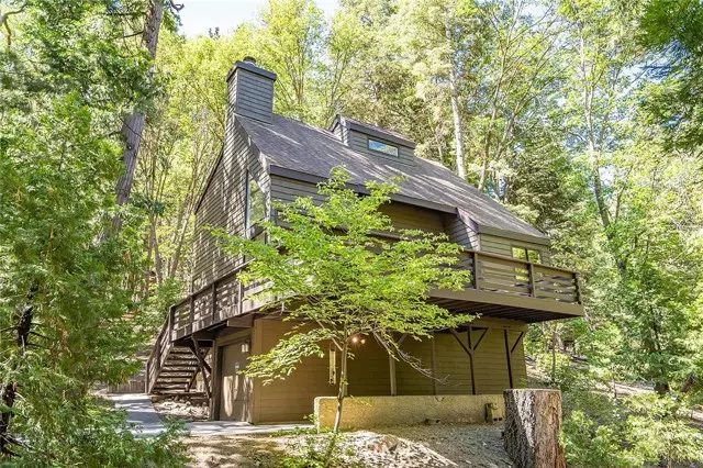 612 Karenken Pines, Lake Arrowhead, CA 92352