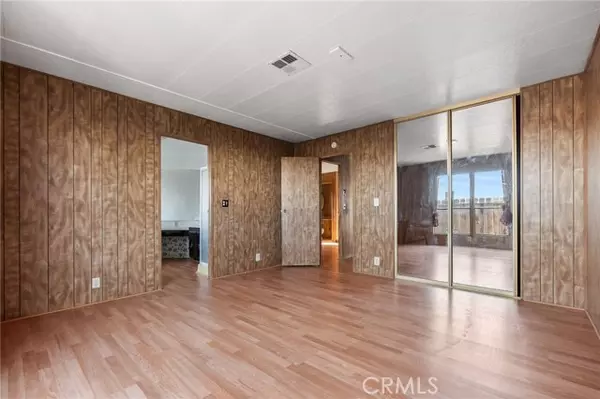 Adelanto, CA 92301,19017 Panther