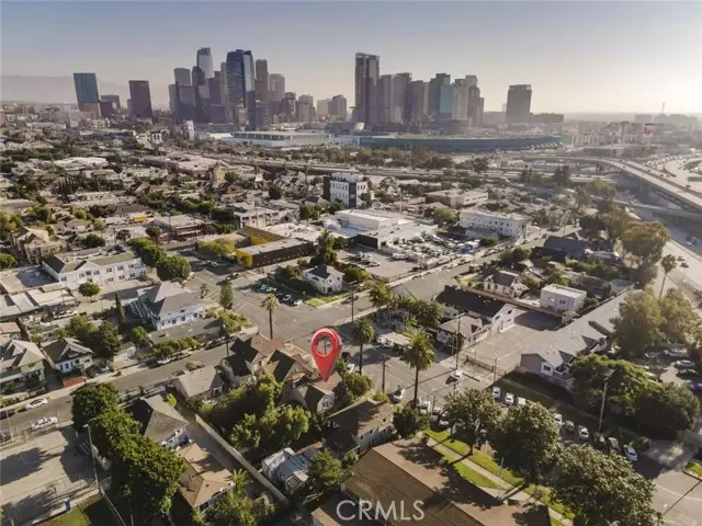 Los Angeles, CA 90015,1711 Toberman Street