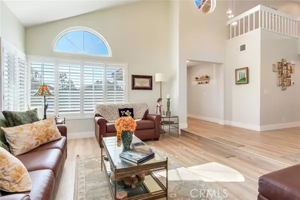 Riverside, CA 92506,142 Port Royal