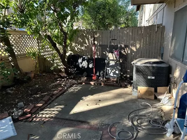 1286 N Pine Needle Court, Azusa, CA 91702