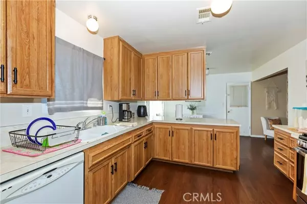 Rialto, CA 92377,19416 Cheshire Street