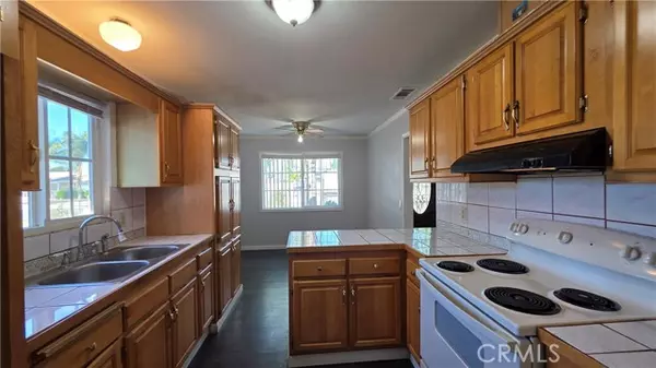 Hemet, CA 92543,1153 E Johnston Avenue