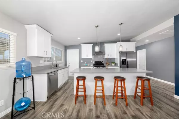 Apple Valley, CA 92308,23161 Minnetonka