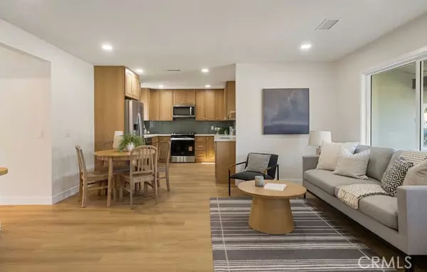 Bellflower, CA 90706,9130 Hargill