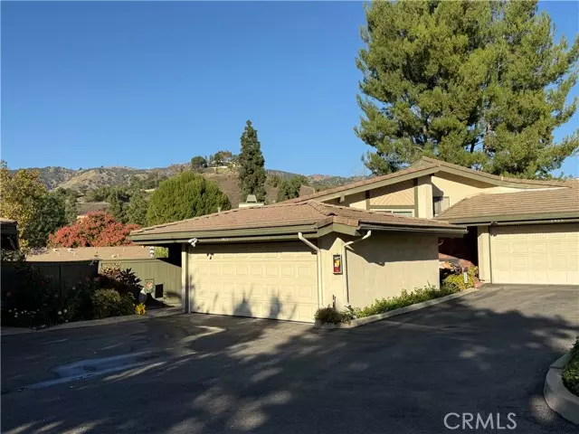 2413 E Greenview, Glendora, CA 91741