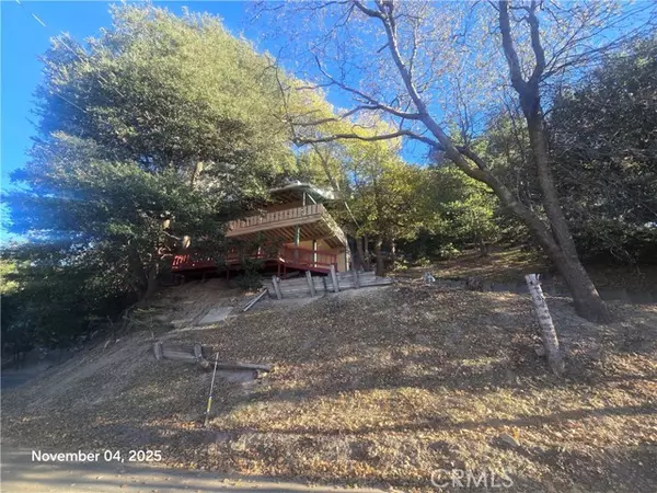 Crestline, CA 92325,629 Chateau