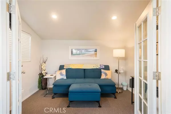 Glendora, CA 91741,263 S Grand Avenue