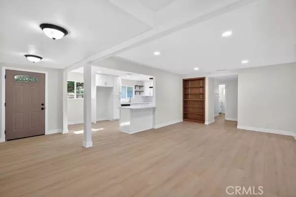 Rialto, CA 92376,606 E Jackson