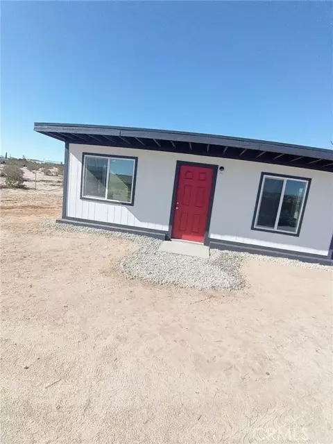 Twentynine Palms, CA 92277,68423 E Rainier