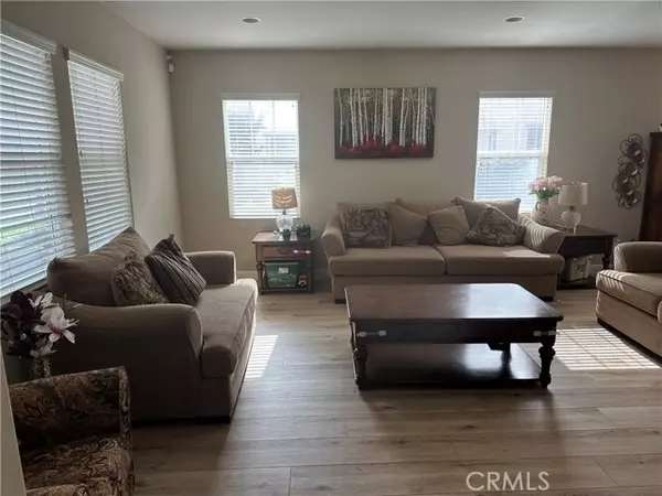 Ontario, CA 91762,5016 S Centennial Circle