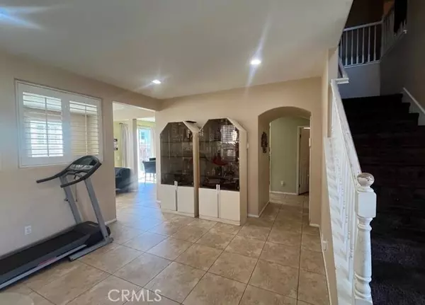 Chino, CA 91710,6921 Montego