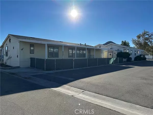 Apple Valley, CA 92307,20843 Waalew Road #C83