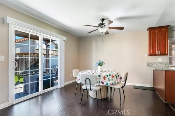 Colton, CA 92324,1152 Lugo