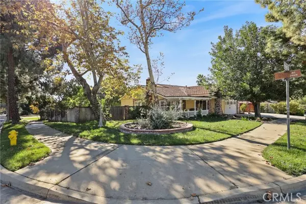 2490 Michigan, Claremont, CA 91711