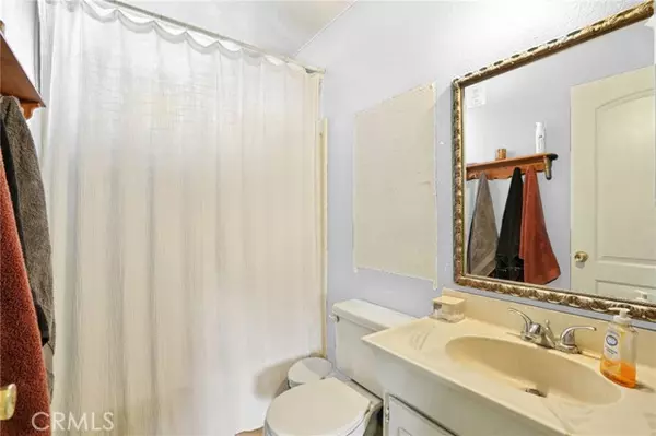 Hesperia, CA 92345,16362 Pine Street