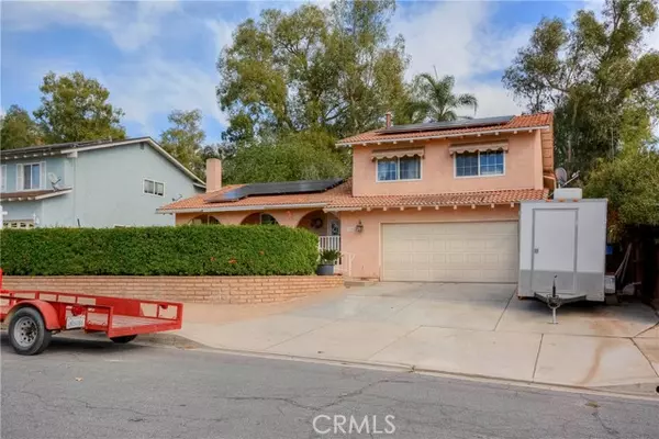 2535 Mercedes, Highland, CA 92346