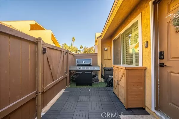 Upland, CA 91786,435 W 9th Street #A6