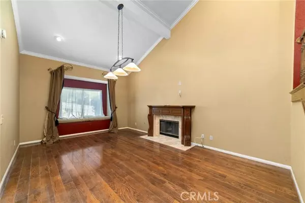 La Verne, CA 91750,6107 Meadow Lark