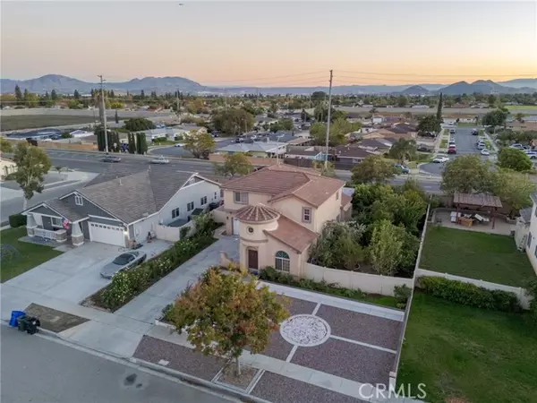 1553 W Ceres, Rialto, CA 92376