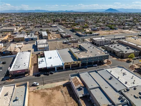 El Centro, CA 92243,471 W Main Street